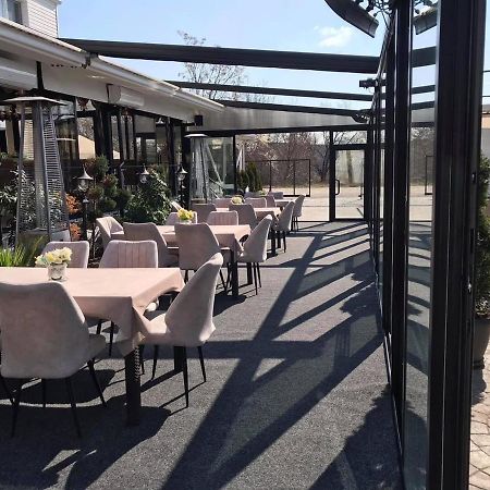 Комплекс Окей Hostel Shumen Exterior photo